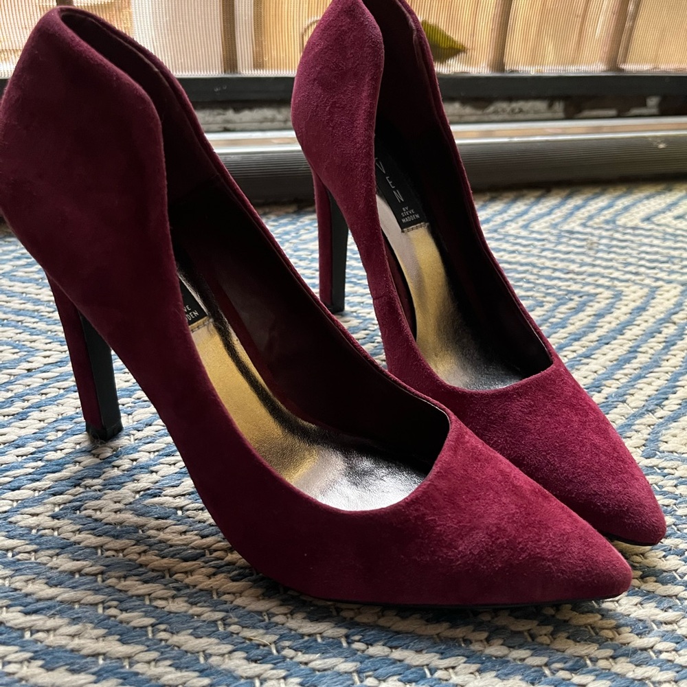 Steven By Steve Madden Burgundy Suede Heels